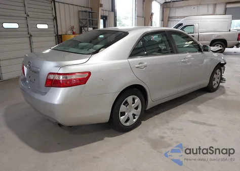 2009 Toyota Camry z USA, uszkodzony, nr VIN 4T1BE46K09U389007